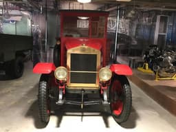 Закрывается московский бесплатный музей завода ЗИЛ с редкими автомобилями