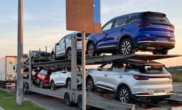 В России начались продажи кроссовера XCITE X-Cross 7 