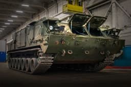 Российскую бронетехнику не пробьют: ЛМЗ удвоил выпуск комплектов динамической защиты