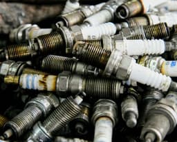 Китайские свечи зажигания 33 Level запретили к продаже в России