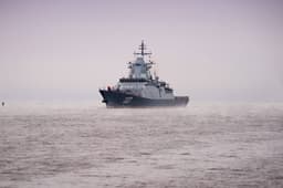 Корвет «Гремящий» провёл на Камчатке учения по противовоздушной обороне