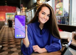 Первый российский смартфон «Р-Фон» готовится выйти на рынок