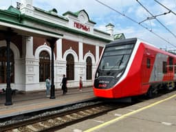 Успешно заменил «Ласточку»: электропоезд ЭС104 «Финист» запустили в Пермском крае