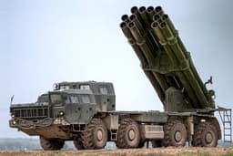 Поражение врага за 120 км: что умеет умный снаряд 9М544 от «Торнадо-С»