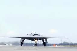 Доминация на поле боя под вопросом: в National Interest усомнились в массовом производстве ударного дрона «Охотник» в 2024 году