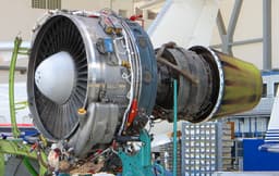 Ростех показал уникальные кадры строительства авиадвигателей