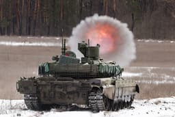 Т-90М «Прорыв» — лучше всех. В Ростехе заявили о дискредитации Challenger и Leopard на фронте