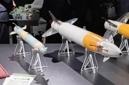 Легче боеприпасов для «Корнета» в 4 раза: испытания новейшей легкой ракеты 9М134 для ПТРК завершаются в России