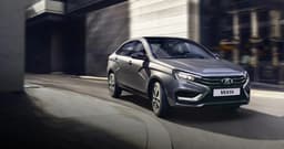 АвтоВАЗ продолжает складировать LADA Vesta на территории завода