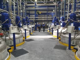 В Ульяновской области перезапущен один из крупных российских заводов промышленных лакокрасочных материалов 