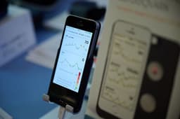 Diagnosing diseases without going to the clinic: details of the "Personal Medical Assistants" project revealed