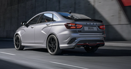 Бешеные доплаты за «Лады»: дилер выставил Lada Vesta Sportline на продажу за 2,56 млн рублей