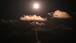 Неуязвима ко всем системам ПРО на свете: Минобороны запустило межконтинентальную баллистическую ракету «Булава»