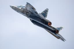 Шире круг: названы пять потенциальных зарубежных покупателей истребителя Су-57