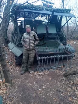 Легендарная МТ-ЛБ «Мотолыга» превратилась в машину штурмовиков с пулеметом ДШК и броней