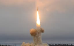 Путин раскрыл характеристики уникальной ракеты «Орешник»: не является оружием массового поражения