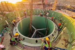 Детали шахты реактора установили на 4-м энергоблоке АЭС «Аккую»