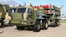Expert Urges Placement of S-400 "Triumph" SAM System Radars on Towers Due to Taurus Modernization