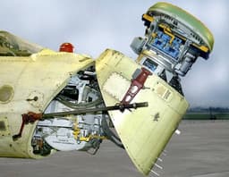 Назван минус уникальных бортовых РЛС Н035 «Ирбис» на истребителях Су-35С