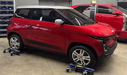 Продажи российского электромобиля Amber начнутся в 2025 году