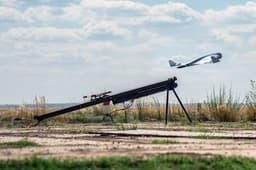 Инновационный управляемый боеприпас «КУБ» от «Калашникова» впервые приземлится в Азии