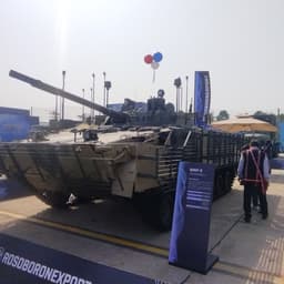 Модернизированную БМП-3 с новым комплектом защиты показали впервые: есть даже видеоконтроль и предусмотрена роботизация