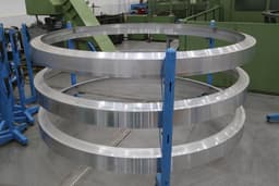 «Роскосмос» модернизирует ракету-носитель тяжёлого класса «Ангара-А5М»: уникальные фото из цеха