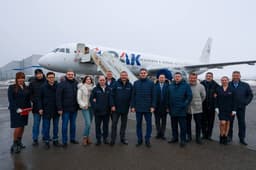 Авиапарк Роскосмоса пополнился новым самолетом Ту-204-100В