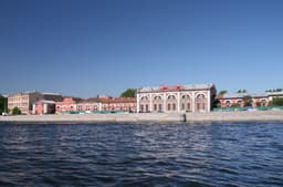 Присосались к Роскосмосу: на одном из предприятий госкорпорации обнаружили производство снюса