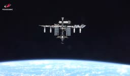 Российские космонавты провели серию научных экспериментов в открытом космосе на МКС