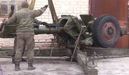 Российские военные заменили вкладыши ствола артиллерийской пушки и повысили её точность