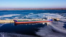 Начались швартовные испытания танкера-химовоза «Волготранс-2502» 