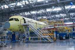 Ускоряют производство: на Иркутском авиазаводе научились обрабатывать подкилевые отсеки лайнера МС-21