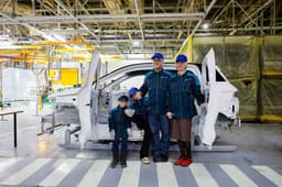 Кузов прототипа российского электромобиля «Атом» разглядели благодаря 8-летнему мальчику