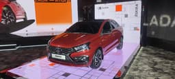 Появились первые кадры салона Lada Iskra на «автомате»