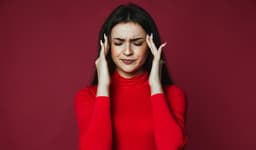 Как спуститься в шахту на  глубину 300 метров: в Москве зафиксировали рекордно высокое атмосферное давление