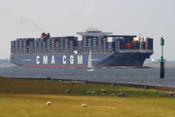 Назван быстрый и дешёвый способ создания российского морского дрононосца