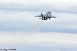 Длинная рука: Ростех назвал преимущества Су-35С, Су-30СМ2 и МиГ-31 перед Mirage-2000