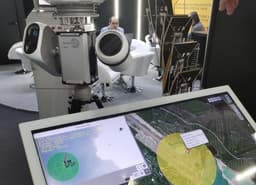 Спасет от наземных и воздушных угроз: на выставке NAIS-2025 представили новую систему защиты территории Radar-IQ