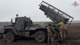 Необычная РСЗО «Град» с бронированной кабиной засветилась на видео