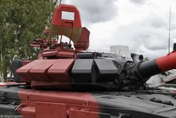 Легендарные танки Т-72Б3М вслед за Т-90М оборудуют сбивающей боеприпасы активной защитой «Арена-М» 