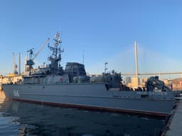 Морской тральщик «Яков Баляев» огнём артиллерии АК-306 уничтожил БЭКи у берегов Камчатки