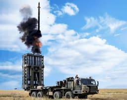 Отразят массовую атаку натовских ракет: раскрыты преимущества новейшего ЗРК С-350 «Витязь»