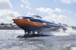 Президент России призвал работать над снижением стоимости производства скоростных судов на подводных крыльях