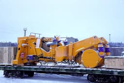 БелАЗ отправит 11 карьерных самосвалов предприятию «Северстали»