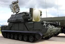 «Кулибины» хитро защитили ЗРК «Тор-M1» от дронов-камикадзе: простое, но действенное решение