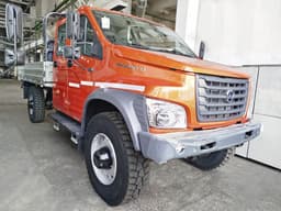 Полноприводный «Садко 9» с удлинённой колёсной базой и двухрядной кабиной сошёл с конвейера