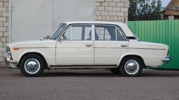 Не утратил товарной стоимости, а наоборот: редчайший 33-летний ВАЗ-2106 с нулевым пробегом появился в продаже