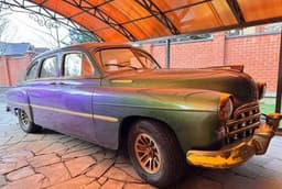 Лимузин создателя советской атомной бомбы:  ГАЗ-12 ЗИМ в необычном цвете продают в Москве