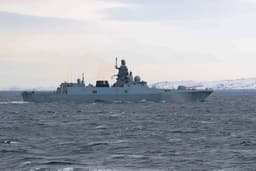 Фрегат «Адмирал Горшков» с «Калибрами», «Ониксами» и «Цирконами» вышел в Баренцево море 